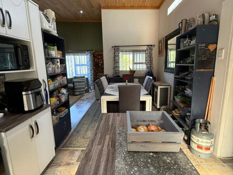 3-Bedroom House FOR SALE in Touws River - Photo 9