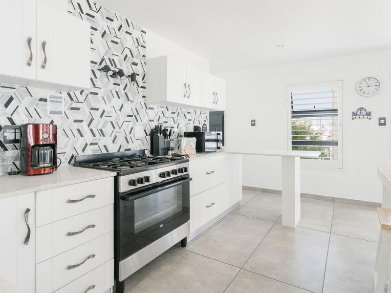 Quality Home In Upmarket Kersbosstrand, Dwarskersbos - Photo 9