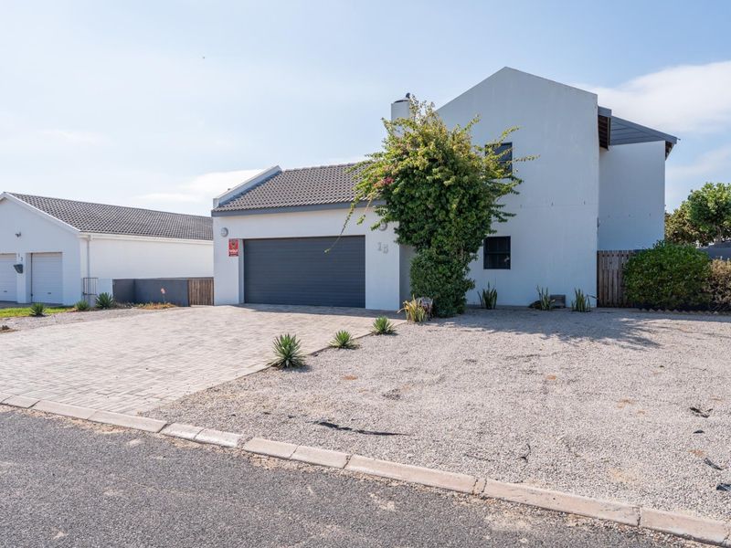 House For Sale in Langebaan Country Estate Langebaan Western Cape - Photo 2