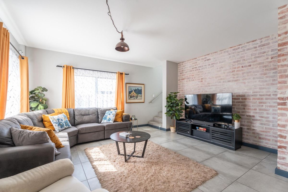 House For Sale in Langebaan Country Estate Langebaan Western Cape - Photo 5