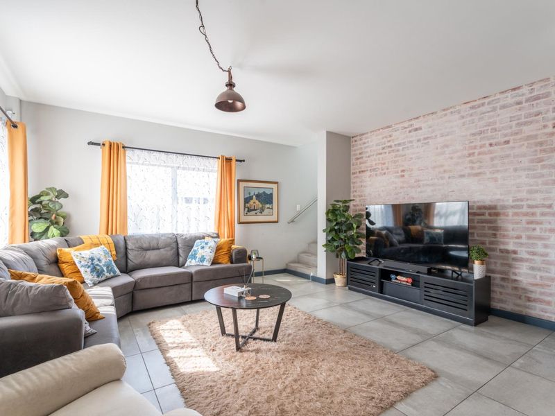 House For Sale in Langebaan Country Estate Langebaan Western Cape - Photo 5