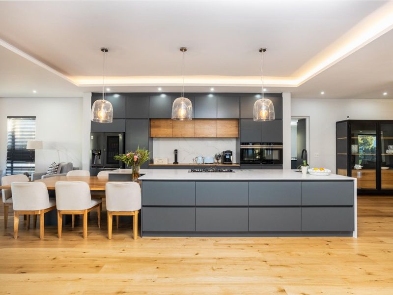 Where Modern Comfort Meets Mountain Calm - Photo 6