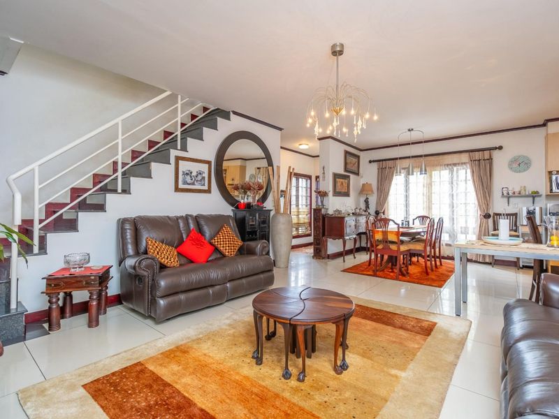 The Perfect Family Retreat: Space, Style, and Wellness - Photo 3