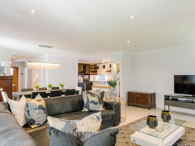 Footsteps from the Water’s Edge - Photo 9