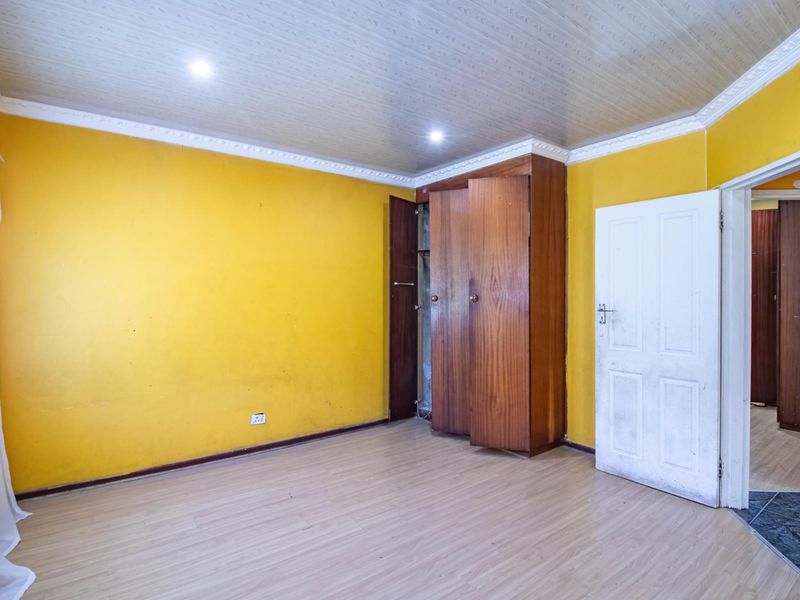 3-bedroom house in King Williams Town - Photo 6