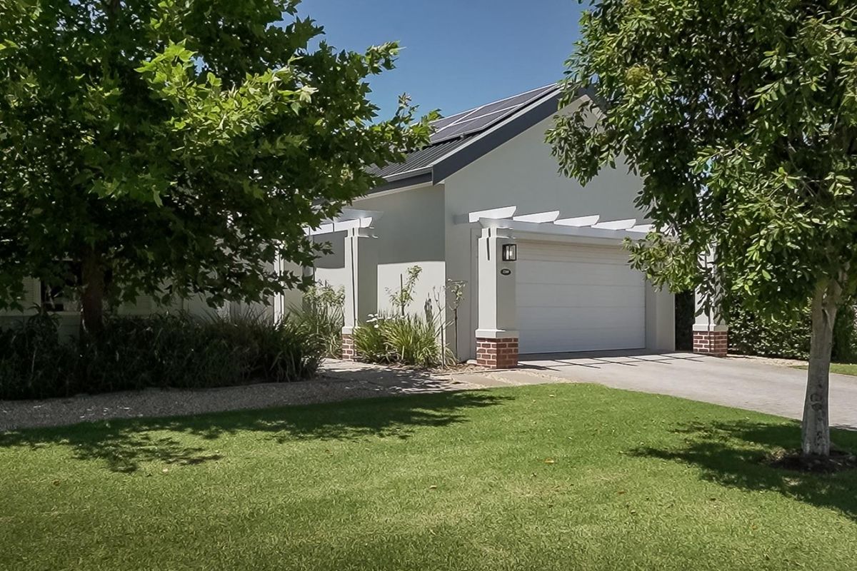 Charming Family-Friendly Rental in Val de Vie Estate - Photo 2