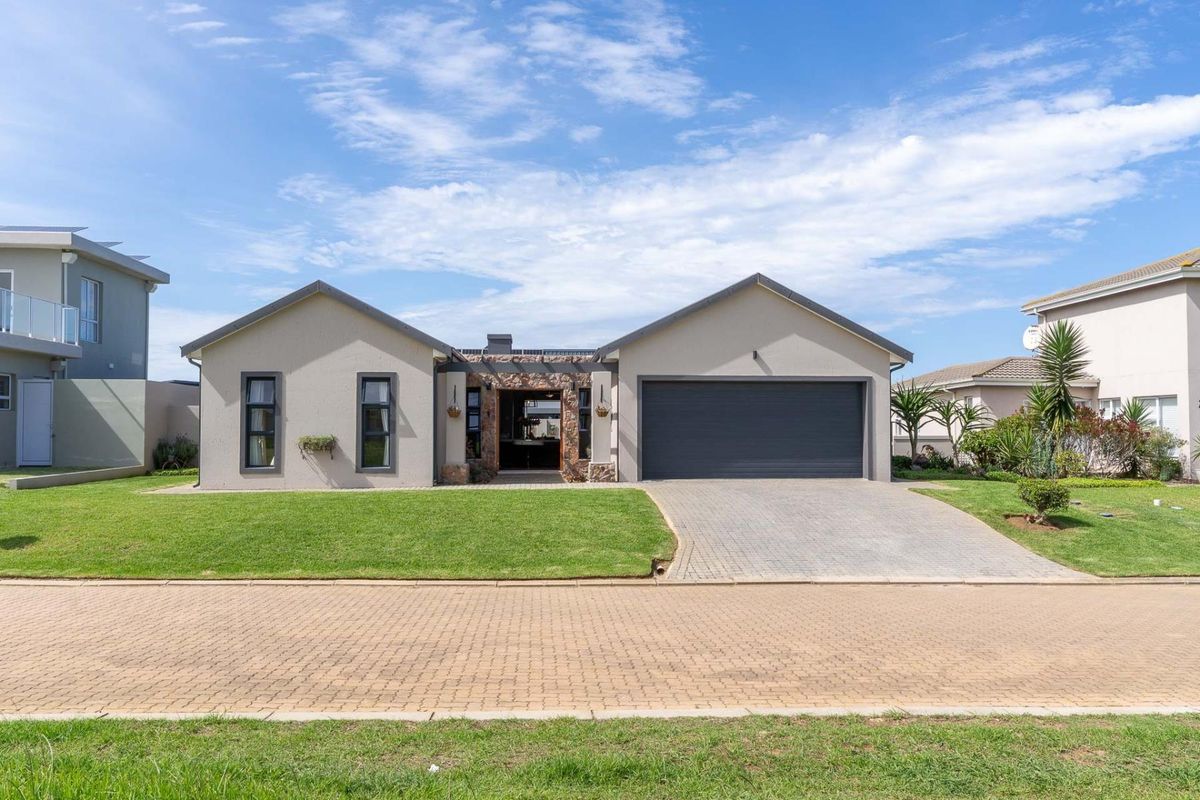 House For Sale in Le Grand Estate George - Photo 2