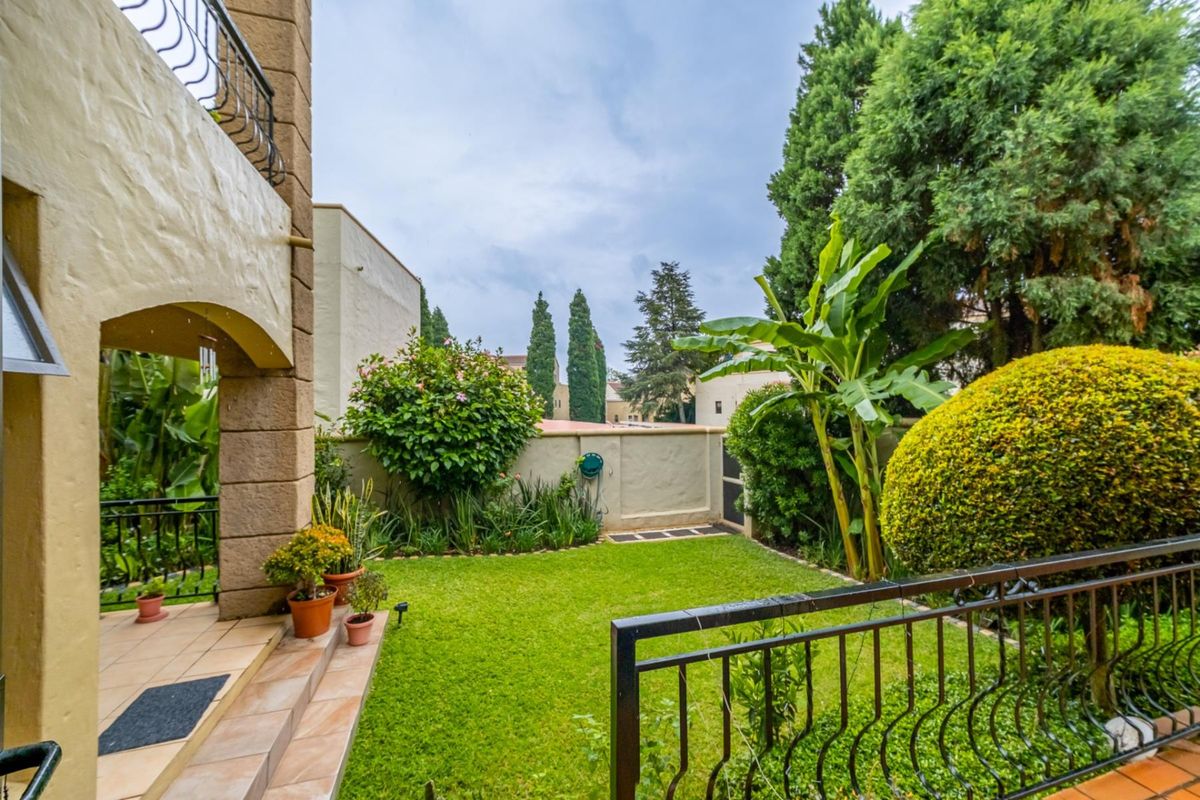 Elite Garden Sanctuary in the Heart of Riverclub - Photo 2