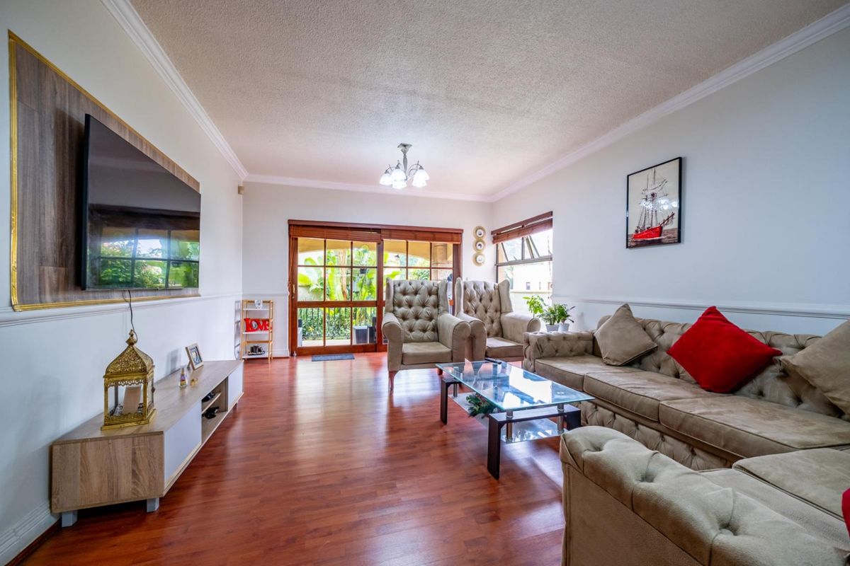 Elite Garden Sanctuary in the Heart of Riverclub - Photo 5