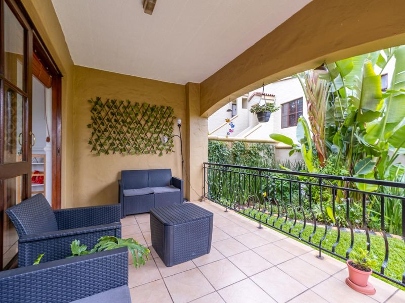 Elite Garden Sanctuary in the Heart of Riverclub - Photo 3