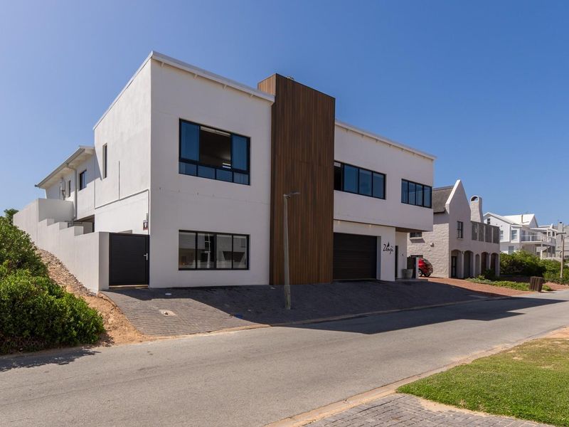 SPECTACULAR COASTAL RETREAT IN STILBAAI EAST - Photo 2