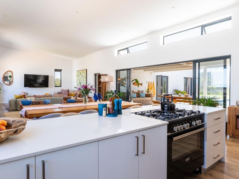 SPECTACULAR COASTAL RETREAT IN STILBAAI EAST - Photo 7