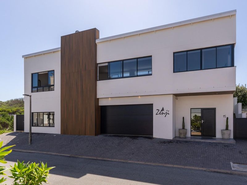 SPECTACULAR COASTAL RETREAT IN STILBAAI EAST - Photo 1