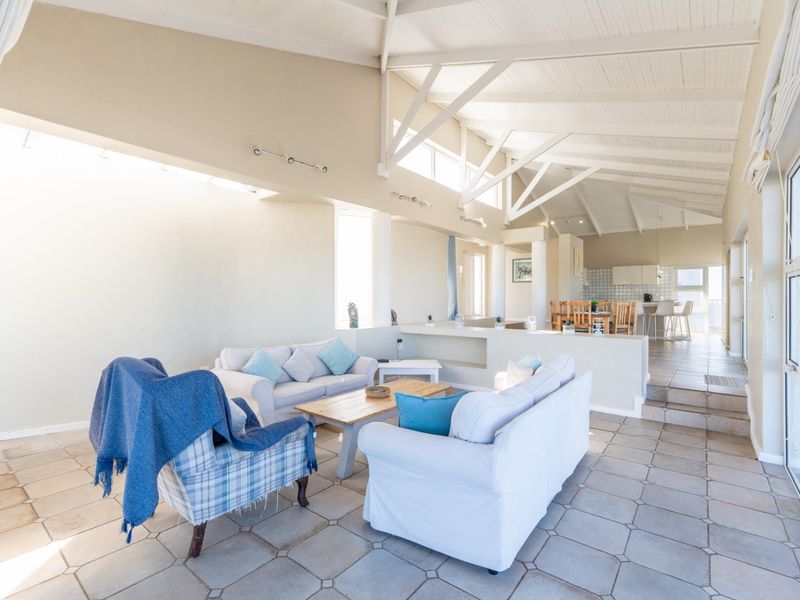 Invest in your own haven (piece of heaven?) in beautiful Betty's Bay. - Photo 8