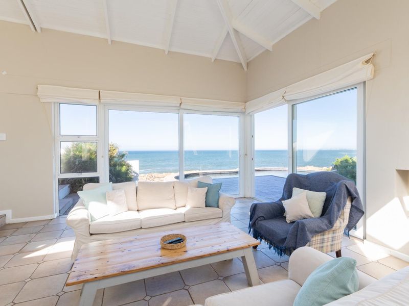 Invest in your own haven (piece of heaven?) in beautiful Betty's Bay. - Photo 7