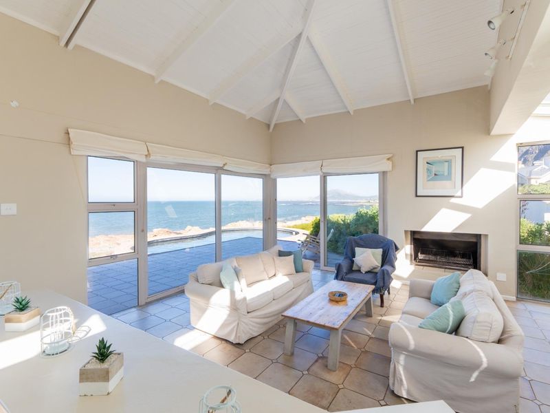 Invest in your own haven (piece of heaven?) in beautiful Betty's Bay. - Photo 6