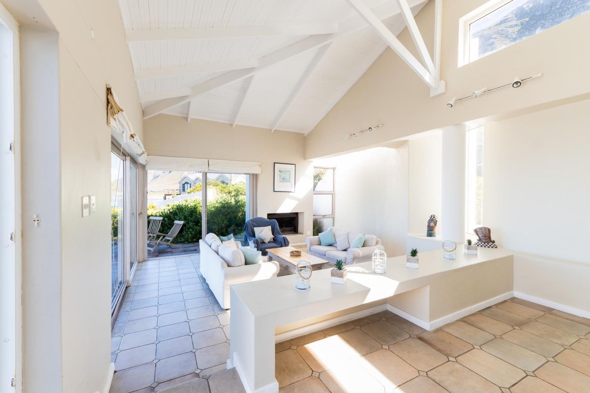 Invest in your own haven (piece of heaven?) in beautiful Betty's Bay. - Photo 5