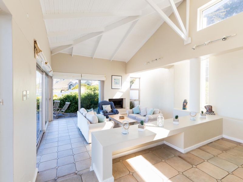 Invest in your own haven (piece of heaven?) in beautiful Betty's Bay. - Photo 5