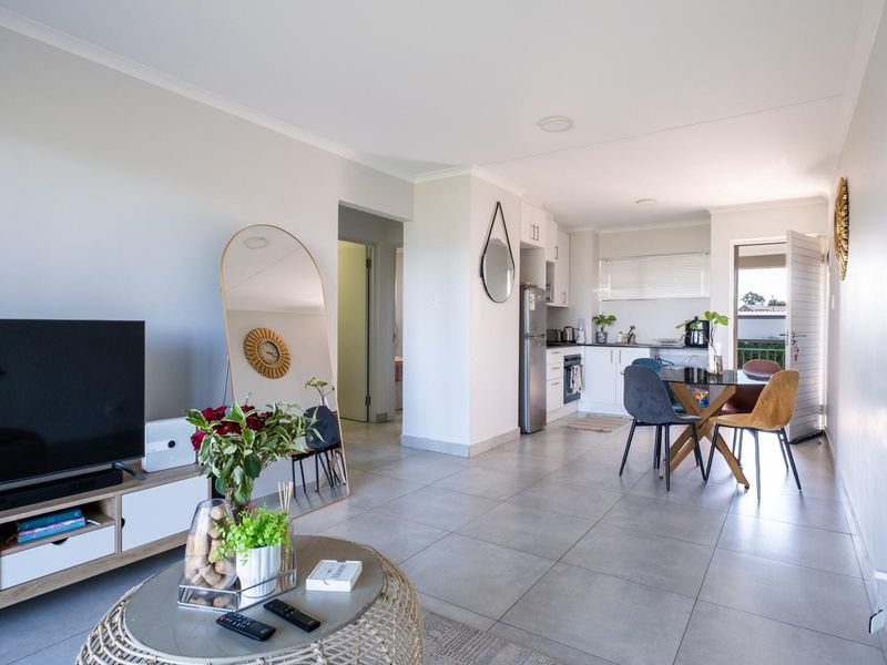 Secure Estate Living with Stunning City Views - Pietermaritzburg - Photo 7