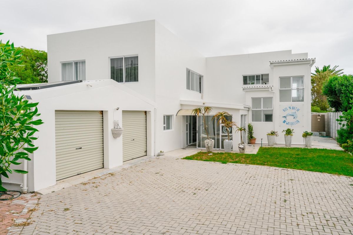 Priced To Sell 7 Bedroom house for sale - Photo 4