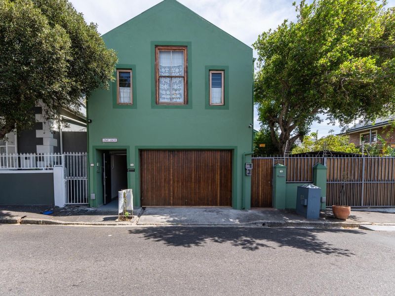 Restored Two-Storey Victorian Home with Dual Living and Income Potential in Observatory - Photo 2