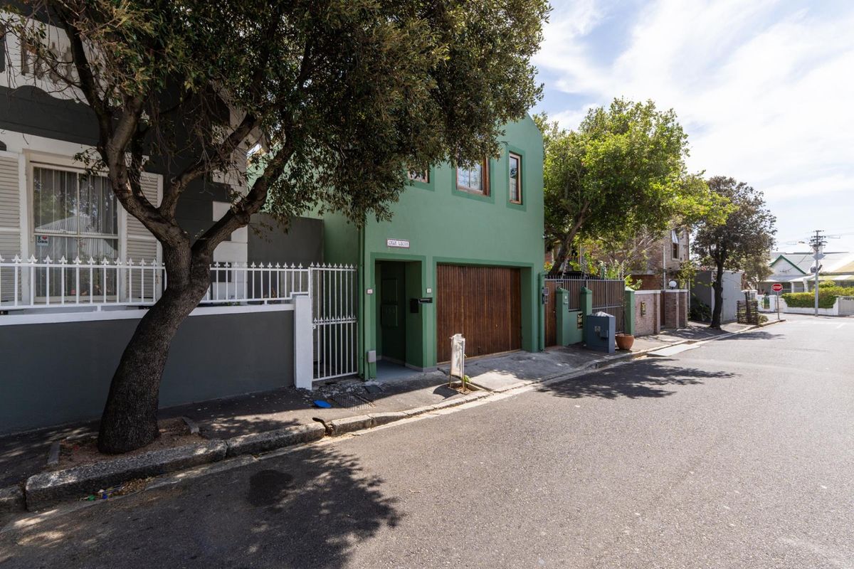 Restored Two-Storey Victorian Home with Dual Living and Income Potential in Observatory - Photo 3