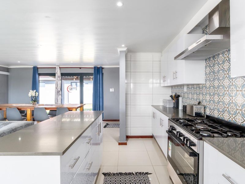 WIDE OPEN SPACES - Photo 6