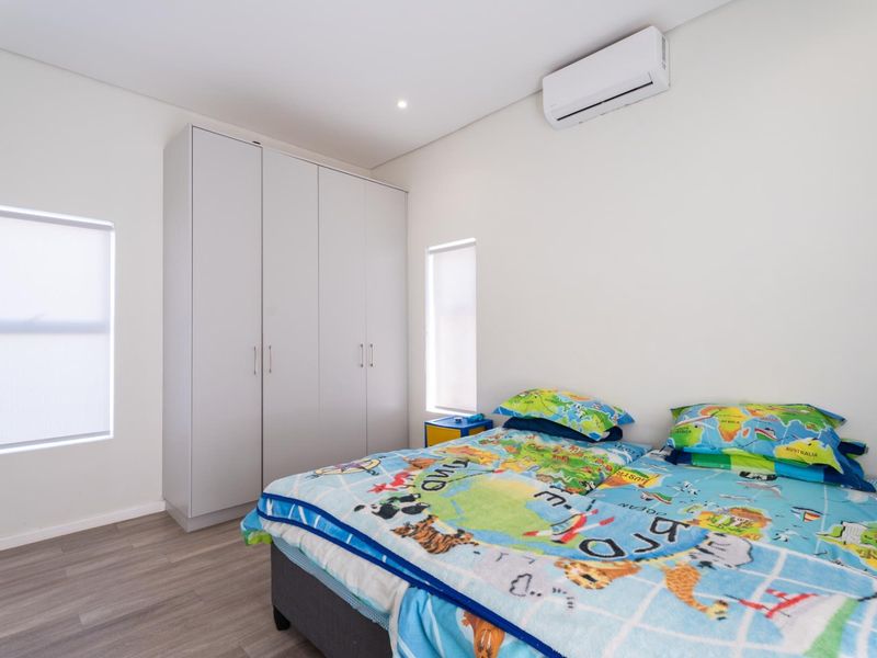 Beautiful Three bedroom Three bathroom house for sale in Mountain Crest Estate. - Photo 7