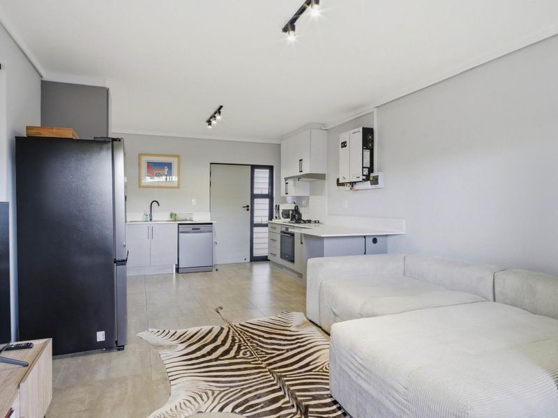 Nature at your Doorstep! - Photo 5