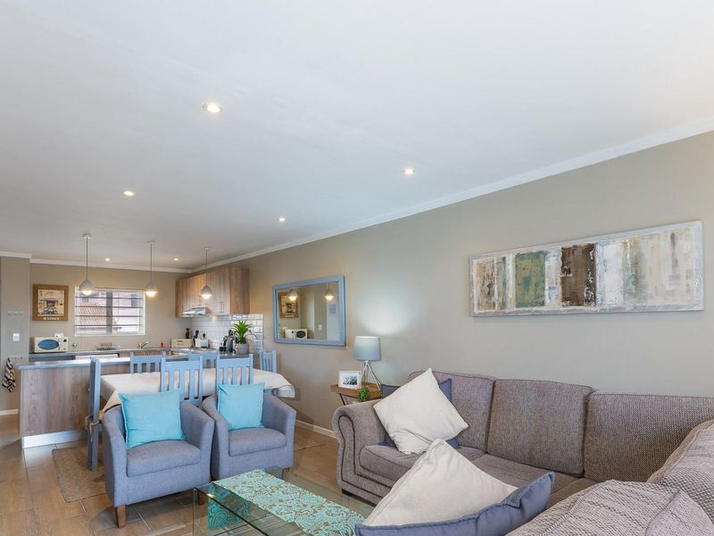 Sunrise to Sunset Views - Top Floor Bliss - Photo 10