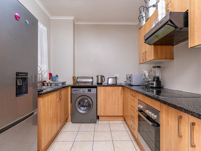 Blackheath’s Best Kept Secret - Dual Living + rental Income - Photo 6