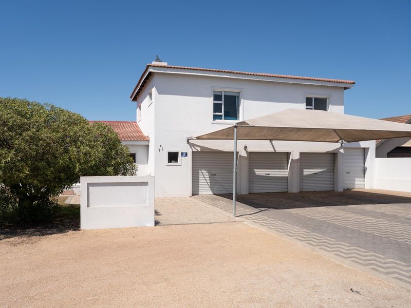 The Luxury Of Space - 3 Bedroom Home Plus 2 Bedroom Flat. - Photo 4