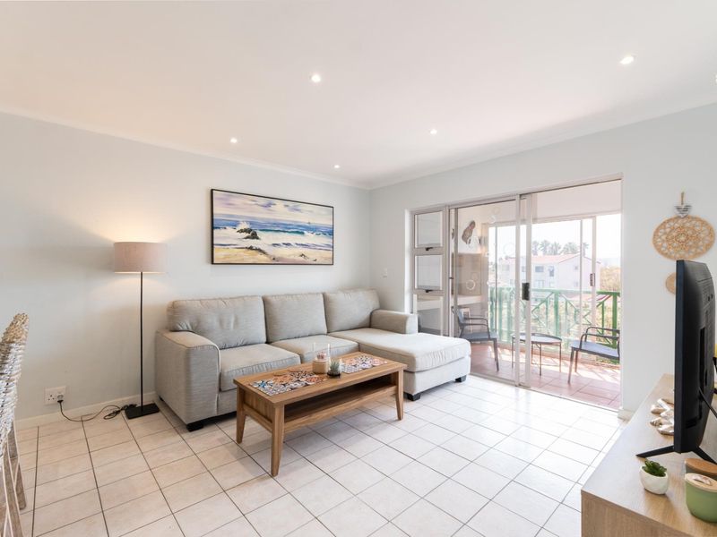 Furnished two bedroom apartment to let - Photo 3