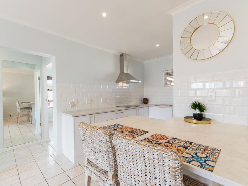 Furnished two bedroom apartment to let - Photo 9