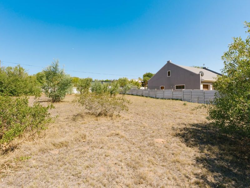 LARGE PLOT -  SERIOUS VALUE - DON’T MISS THIS - Photo 5