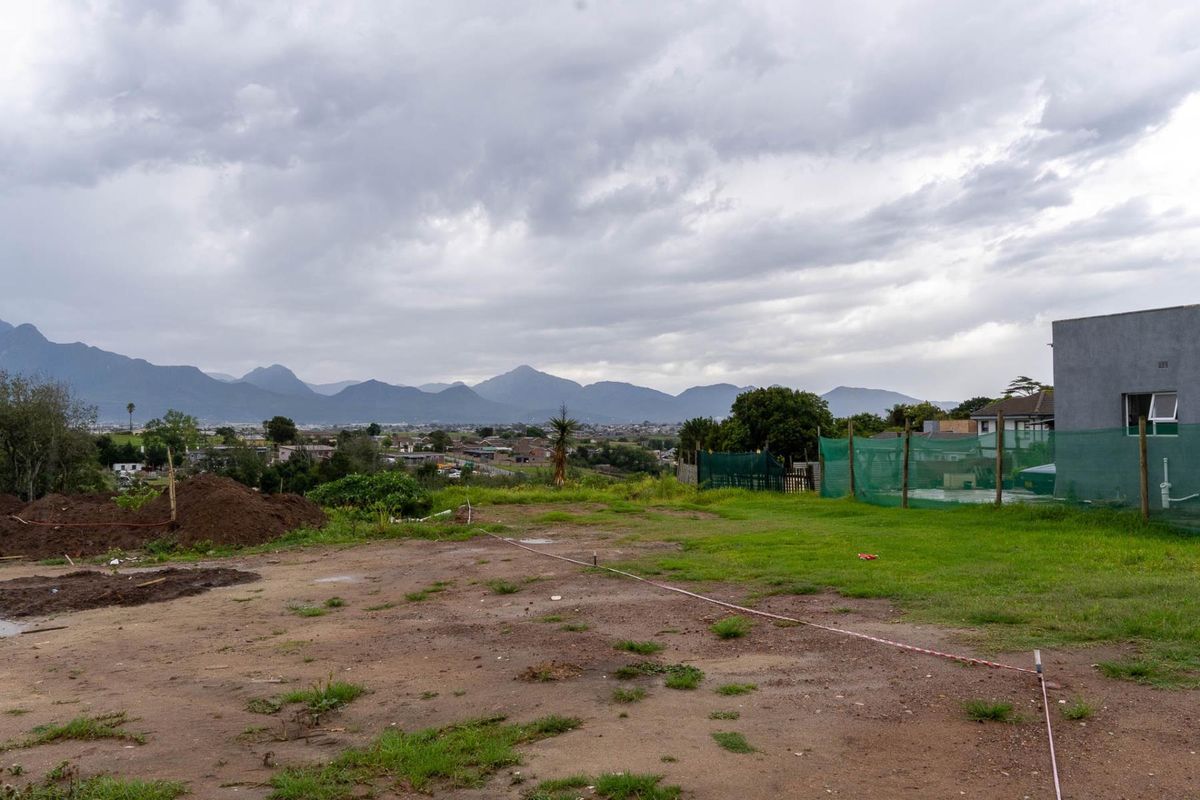 Brand-New 3 Bedroom Homes for Sale in Pacaltsdorp, George - Photo 3