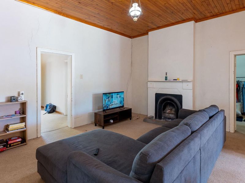 Quaint Karoo Cottage - Photo 7