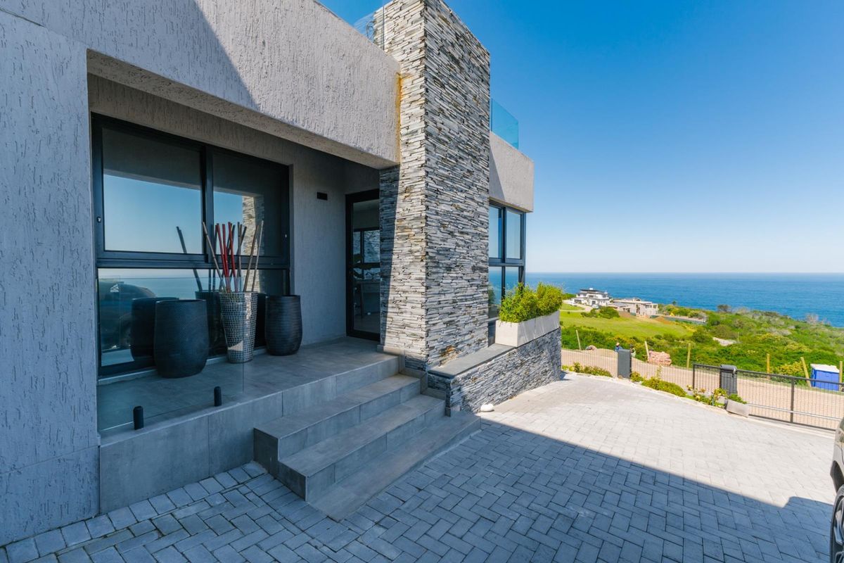 Magnificent house for sale in Le Grand - Fit for royalty!! - Own a piece of heaven!! - Photo 3