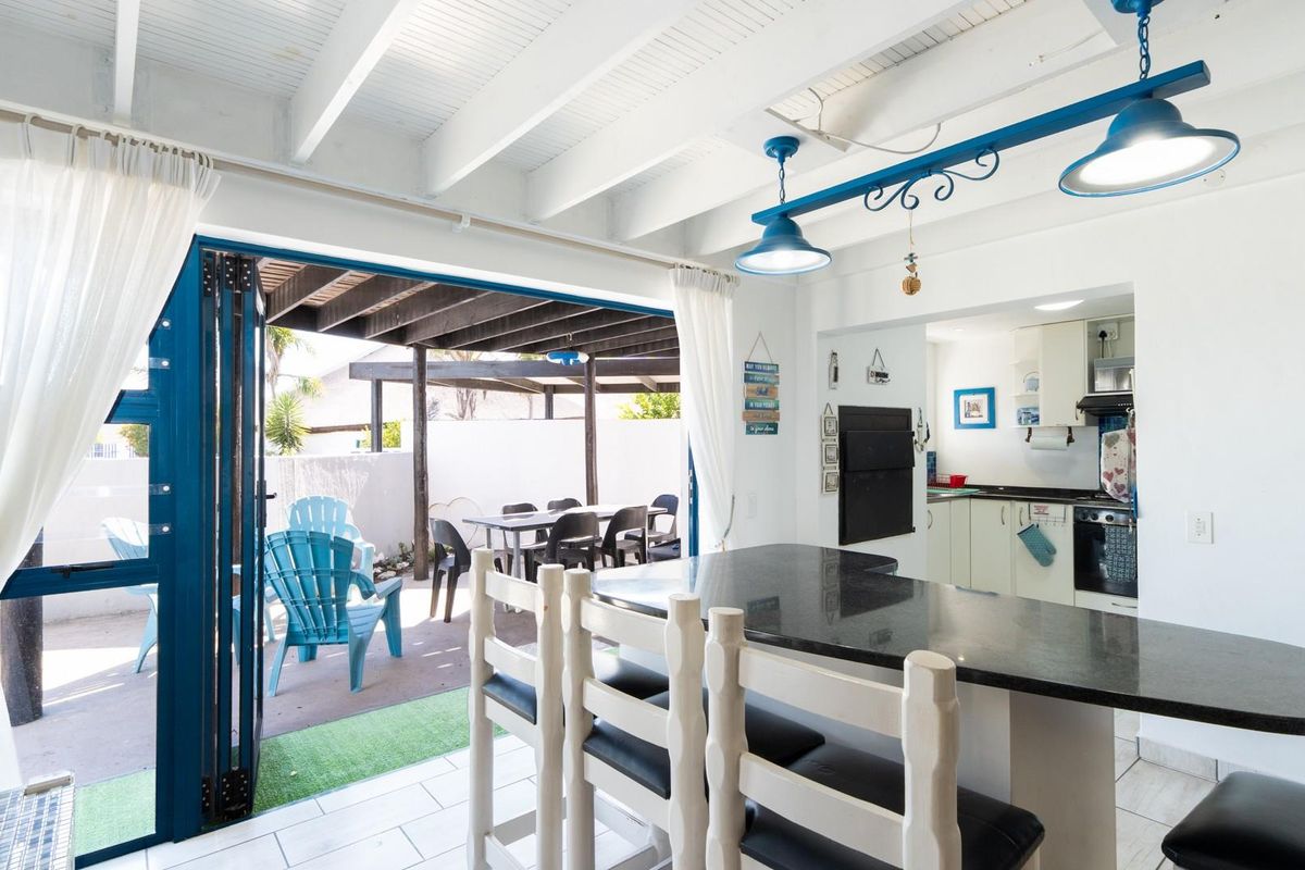 Renovated 3-Bedroom Fully Furnished Home in Secure Estate - Photo 4