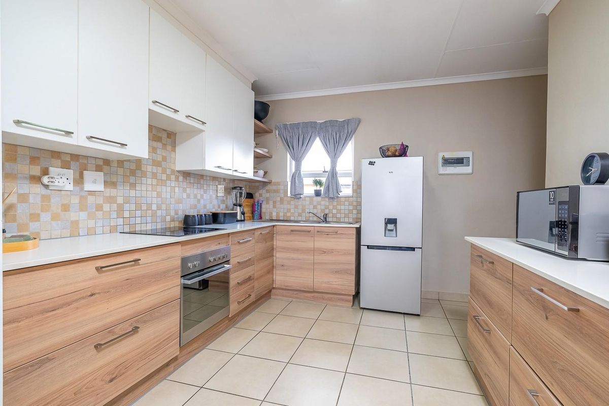 Modern 2-Bedroom Apartment for Sale in Yellowstone - Montana - Photo 2