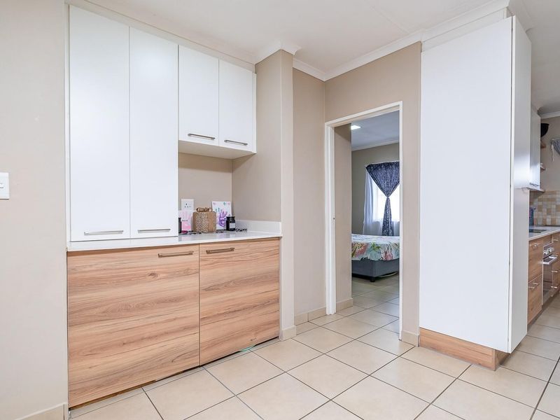 Modern 2-Bedroom Apartment for Sale in Yellowstone - Montana - Photo 10