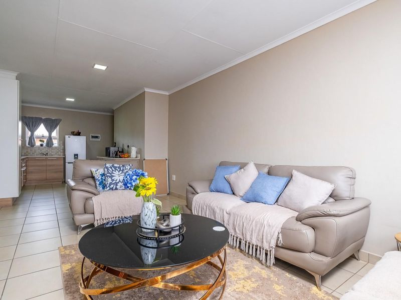 Modern 2-Bedroom Apartment for Sale in Yellowstone - Montana - Photo 9