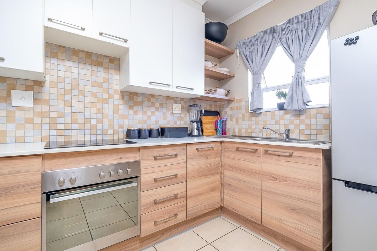 Modern 2-Bedroom Apartment for Sale in Yellowstone - Montana - Photo 5