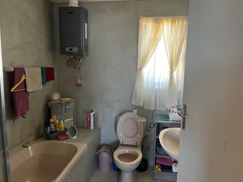 House Under Offer in Agulhas - Photo 10