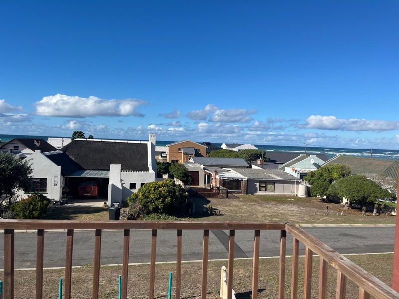House Under Offer in Agulhas - Photo 1