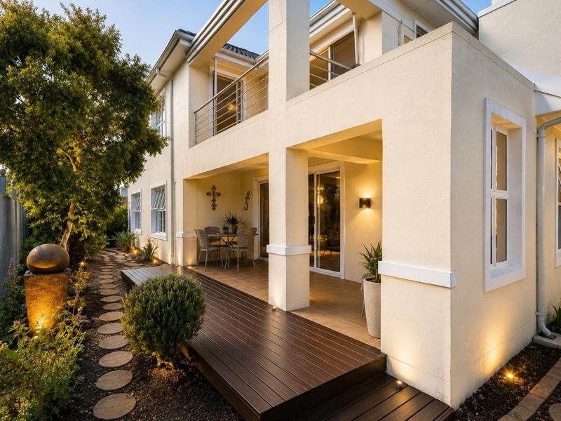 EXCLUSIVE SOLE MANDATE - UNMATCHED VALUE IN A SECURE ESTATE - Photo 1