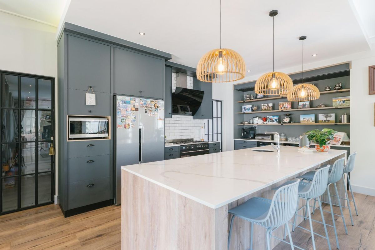 Luxury Living with Mountain Views in D’Olyfboom Hamlet - Photo 4