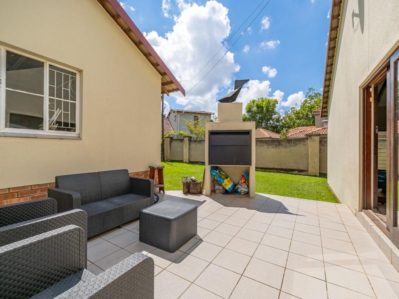 House Under Offer in Jukskei Park Randburg - Photo 3