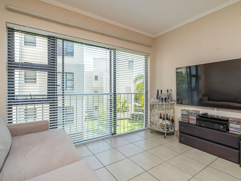 1-Bedroom Apartment for Sale in Fourways - Ideal Investment Opportunity - Photo 9