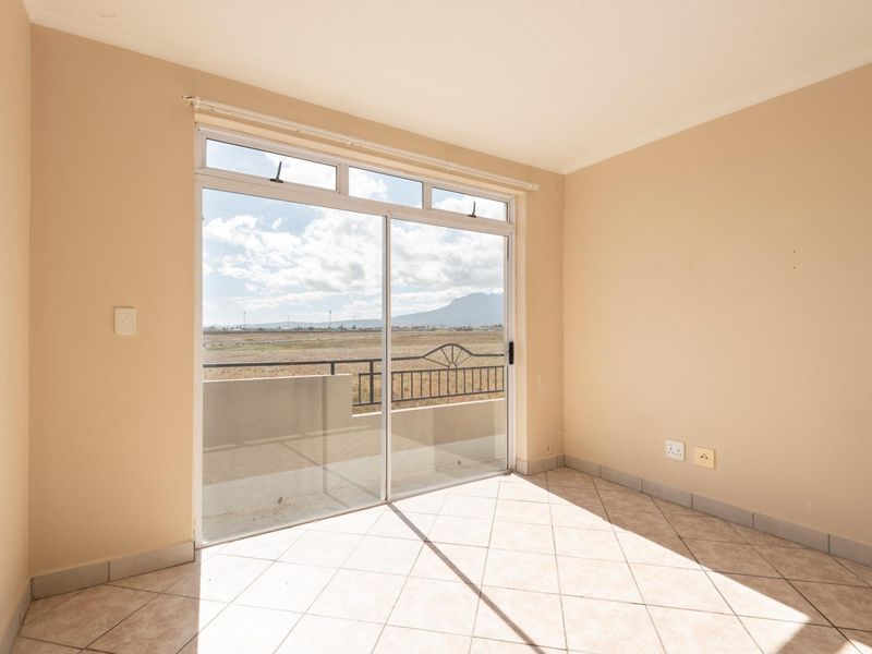 Two Bedroom Investment Apartment - Whispering Pines - Strand - Photo 6